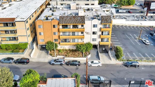 1520 N Vista Street 203, Los Angeles, CA 90046