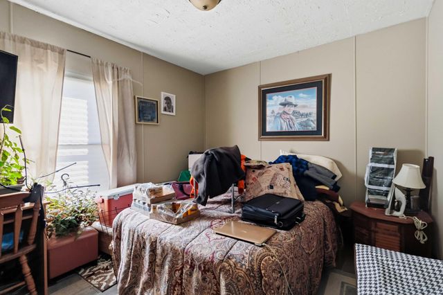 1072 Dry Branch Road, Irvine, KY 40336