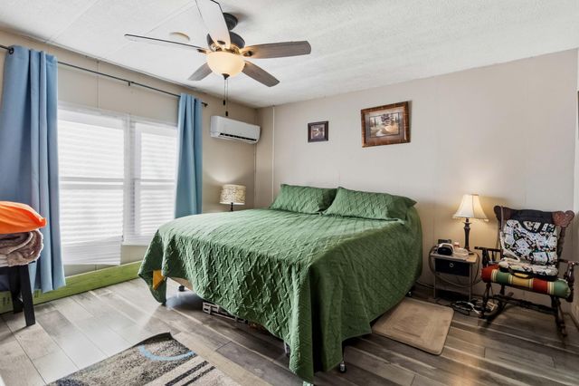 1072 Dry Branch Road, Irvine, KY 40336