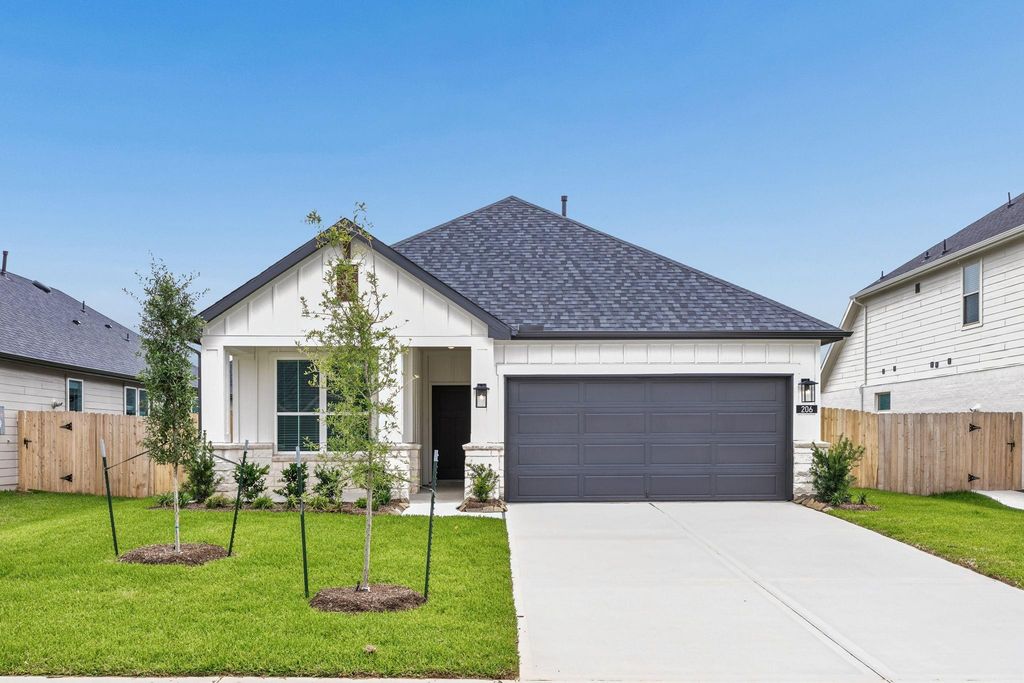 206 Prairie Ridge Lane, Montgomery, TX 77356