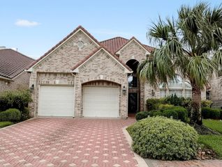 18943 Villa Bergamo Lane, Houston, TX 77094