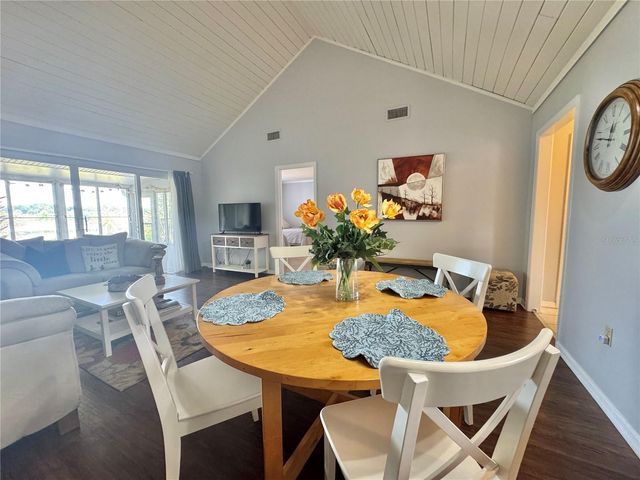1106 VILLA LANE 81, Apopka, FL 32712