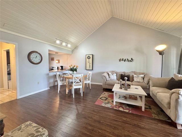 1106 VILLA LANE 81, Apopka, FL 32712