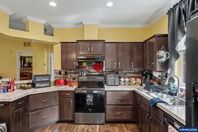 26397 Taylor Park Rd SE, Lyons, OR 97358