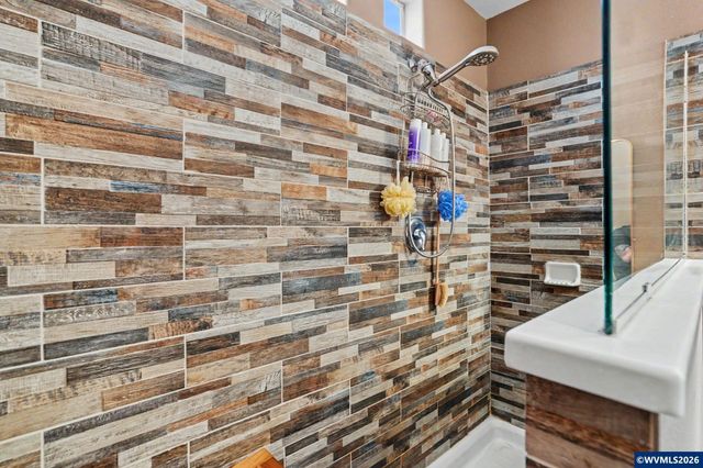 26397 Taylor Park Rd SE, Lyons, OR 97358