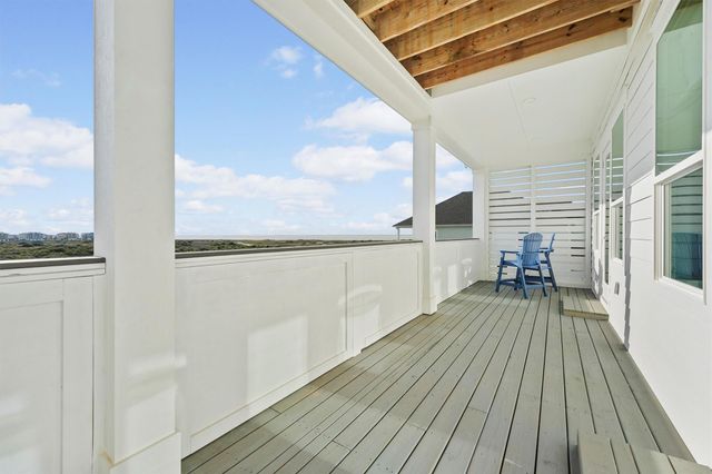 25935 Bay Breeze Drive, Galveston, TX 77554