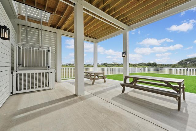 25935 Bay Breeze Drive, Galveston, TX 77554