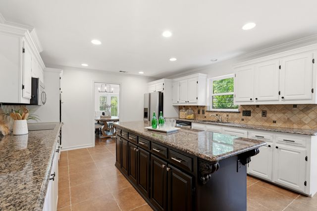 9223 Club Glen Drive, Dallas, TX 75243