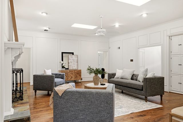 9223 Club Glen Drive, Dallas, TX 75243