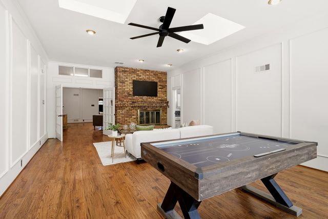9223 Club Glen Drive, Dallas, TX 75243