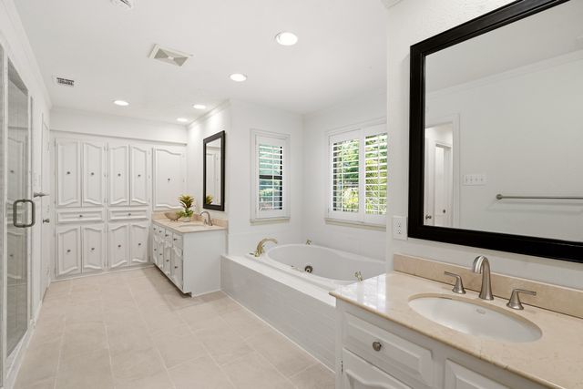 9223 Club Glen Drive, Dallas, TX 75243