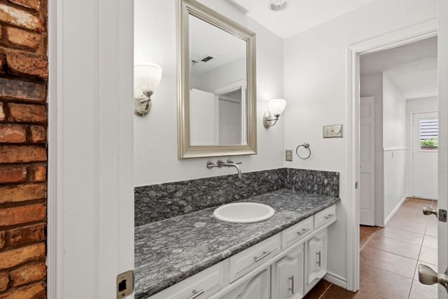 9223 Club Glen Drive, Dallas, TX 75243