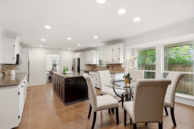 9223 Club Glen Drive, Dallas, TX 75243