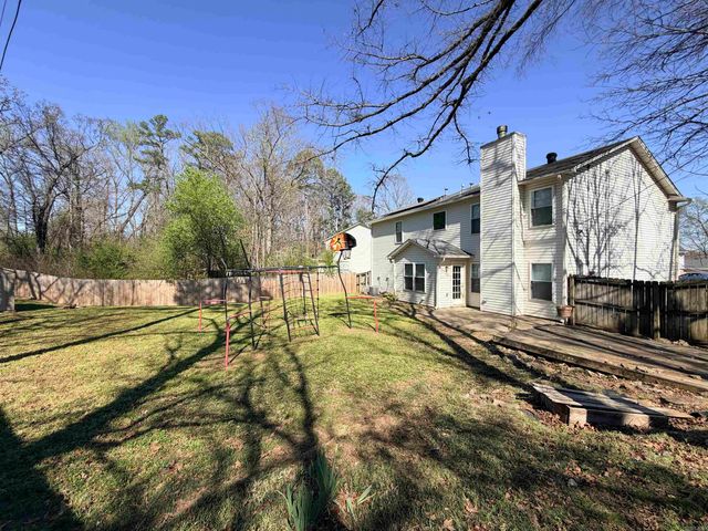 18 Westglen Cove, Little Rock, AR 72211