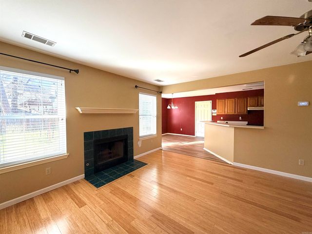 18 Westglen Cove, Little Rock, AR 72211