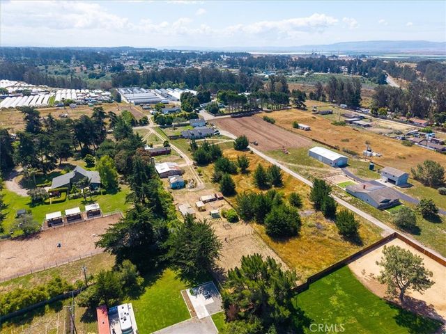 1144 Arboles Way, Arroyo Grande, CA 93420