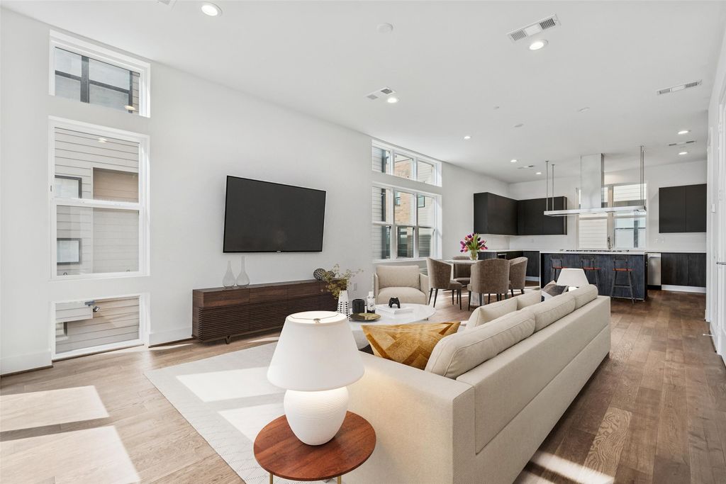 3032 Chimes Street, Dallas, TX 75219