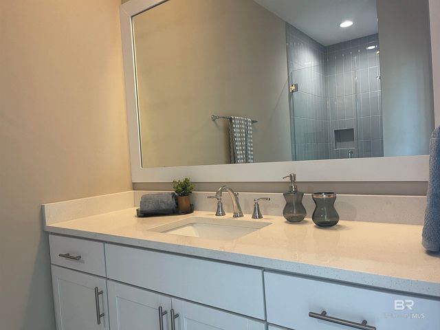 951 W Lagoon Avenue HH, Gulf Shores, AL 36542