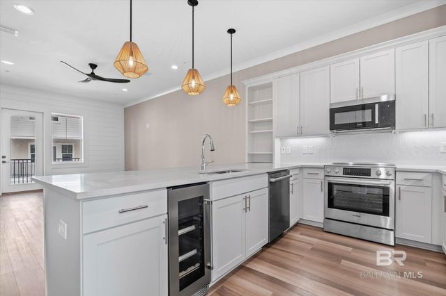 951 W Lagoon Avenue HH, Gulf Shores, AL 36542