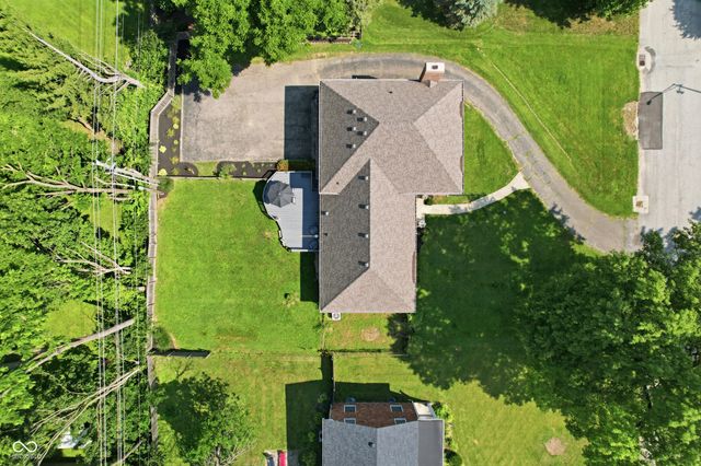 6706 Cricklewood Road, Indianapolis, IN 46220