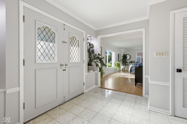 6706 Cricklewood Road, Indianapolis, IN 46220