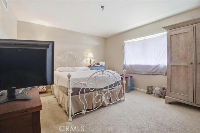 11441 Hillcrest, Loma Linda, CA 92354