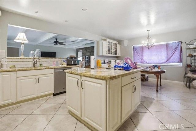 11441 Hillcrest, Loma Linda, CA 92354