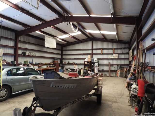 460 Faurie Road, Lakehills, TX 78063