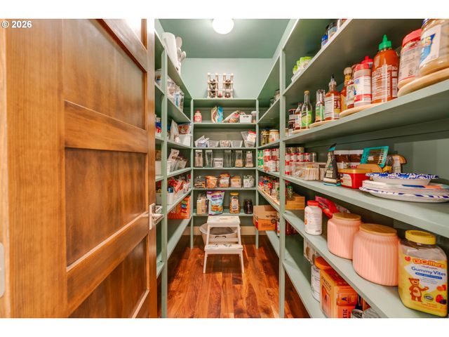 3540 RED CEDAR Way, Lake Oswego, OR 97035