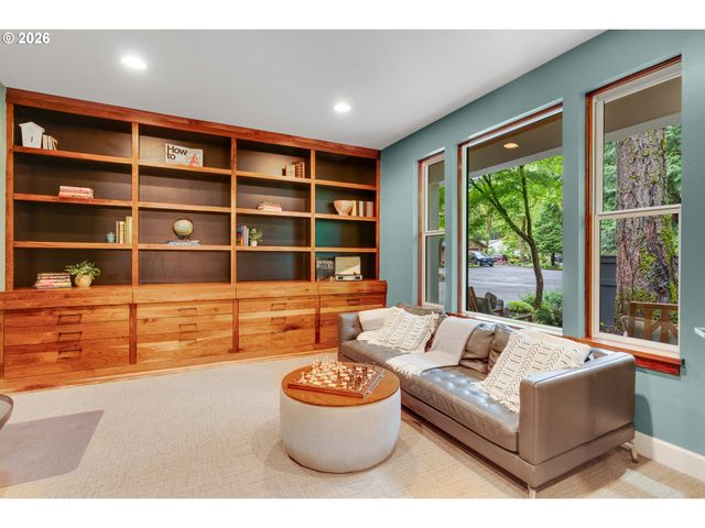 3540 RED CEDAR Way, Lake Oswego, OR 97035