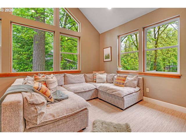 3540 RED CEDAR Way, Lake Oswego, OR 97035