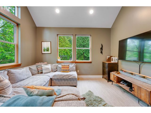 3540 RED CEDAR Way, Lake Oswego, OR 97035