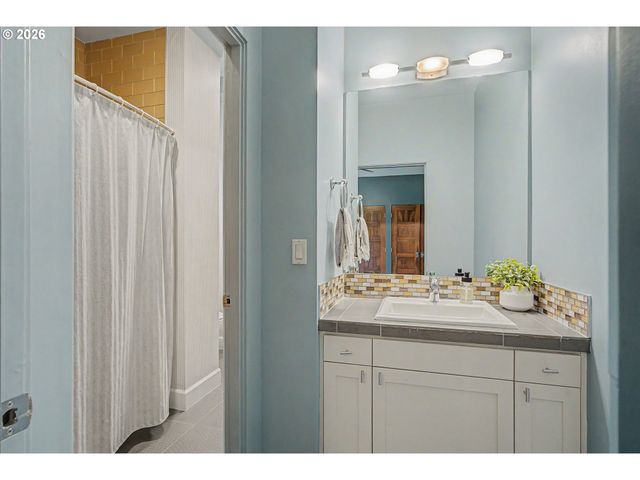 3540 RED CEDAR Way, Lake Oswego, OR 97035