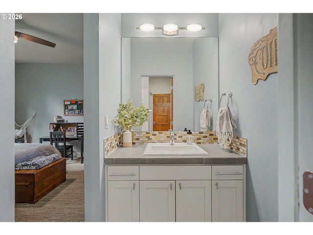 3540 RED CEDAR Way, Lake Oswego, OR 97035