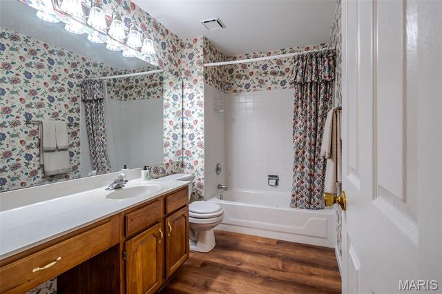1576 Englebrook Drive, Wildwood, MO 63011