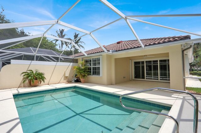 129 Euphrates Circle, Palm Beach Gardens, FL 33410