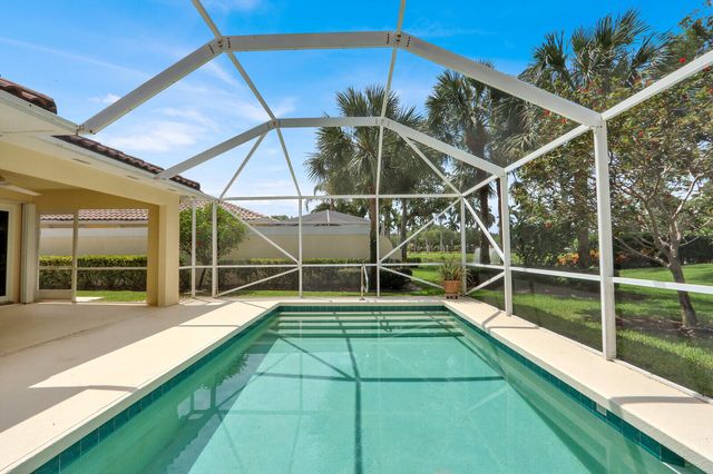 129 Euphrates Circle, Palm Beach Gardens, FL 33410