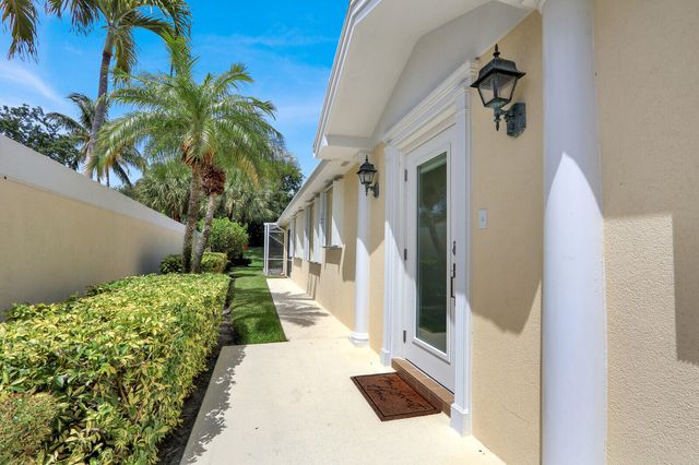 129 Euphrates Circle, Palm Beach Gardens, FL 33410