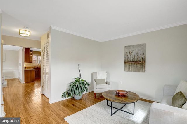 2579 NICKY LN, Alexandria, VA 22311