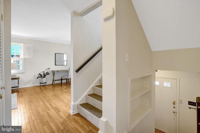 2579 NICKY LN, Alexandria, VA 22311