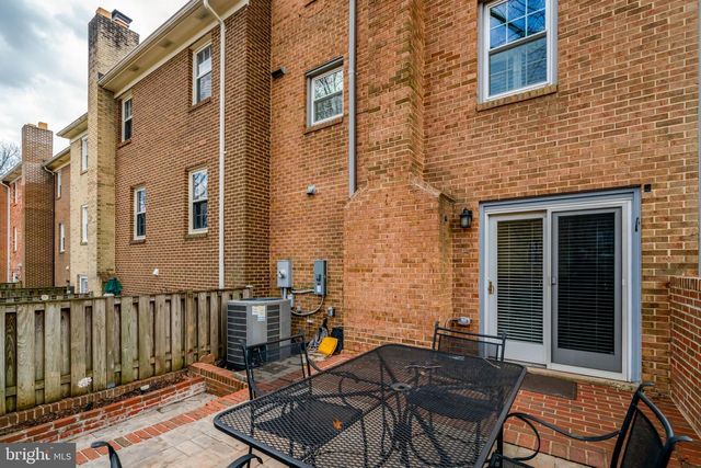 2579 NICKY LN, Alexandria, VA 22311