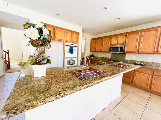 17231 Greentree Drive, Riverside, CA 92503