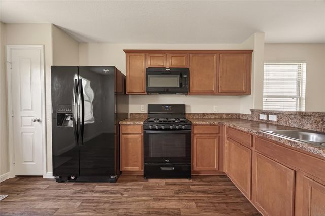 2706 Skyview Silver Drive, Houston, TX 77047
