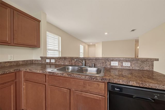 2706 Skyview Silver Drive, Houston, TX 77047