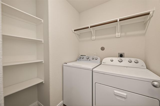 2706 Skyview Silver Drive, Houston, TX 77047