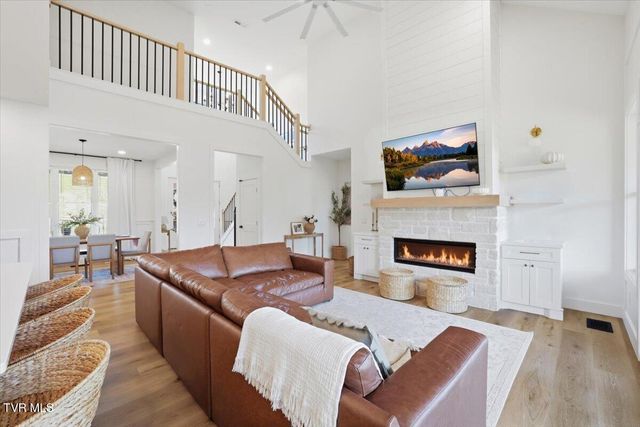 3135 Bridgewater Boulevard, Morristown, TN 37814