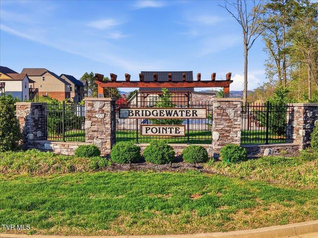3135 Bridgewater Boulevard, Morristown, TN 37814