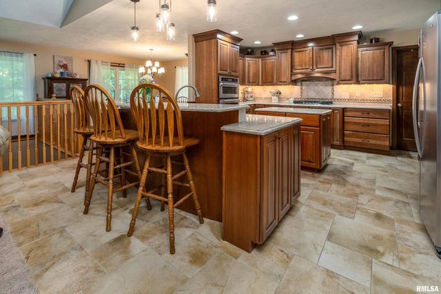 4339 State Route 127 Highway, Pinckneyville, IL 62274