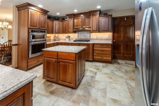 4339 State Route 127 Highway, Pinckneyville, IL 62274