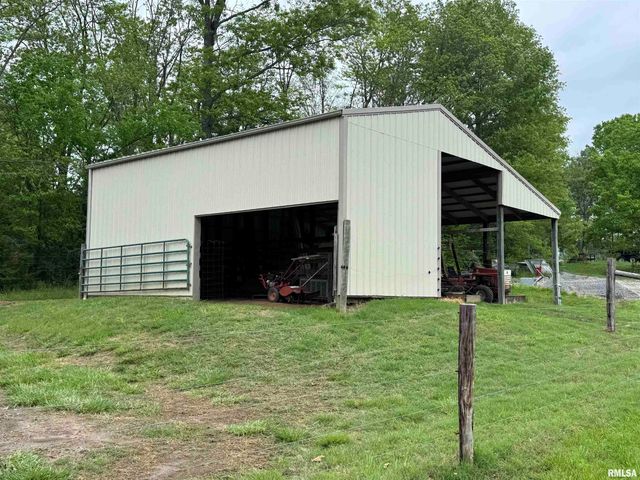 4339 State Route 127 Highway, Pinckneyville, IL 62274